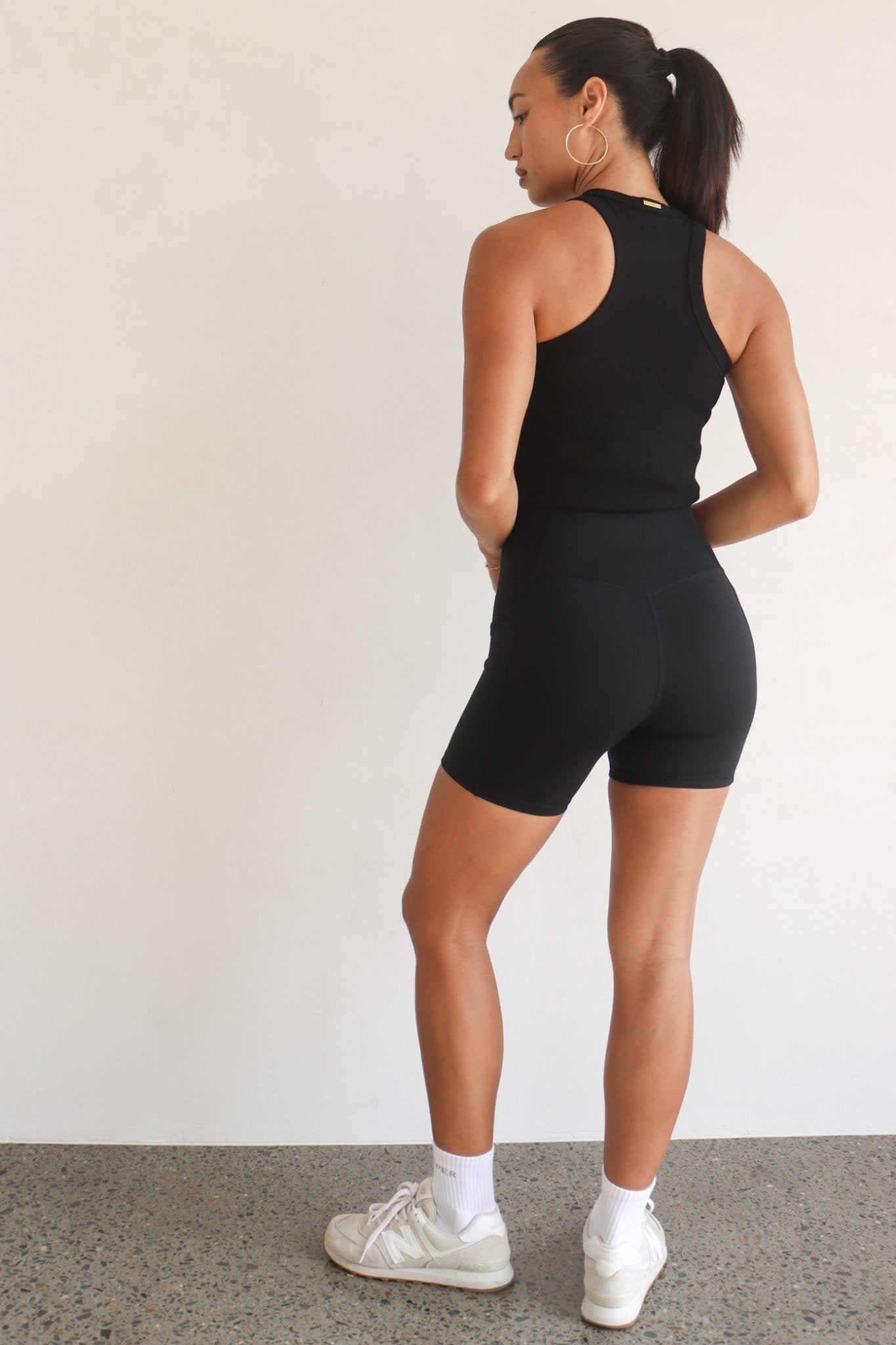 Vitality Tank - Black