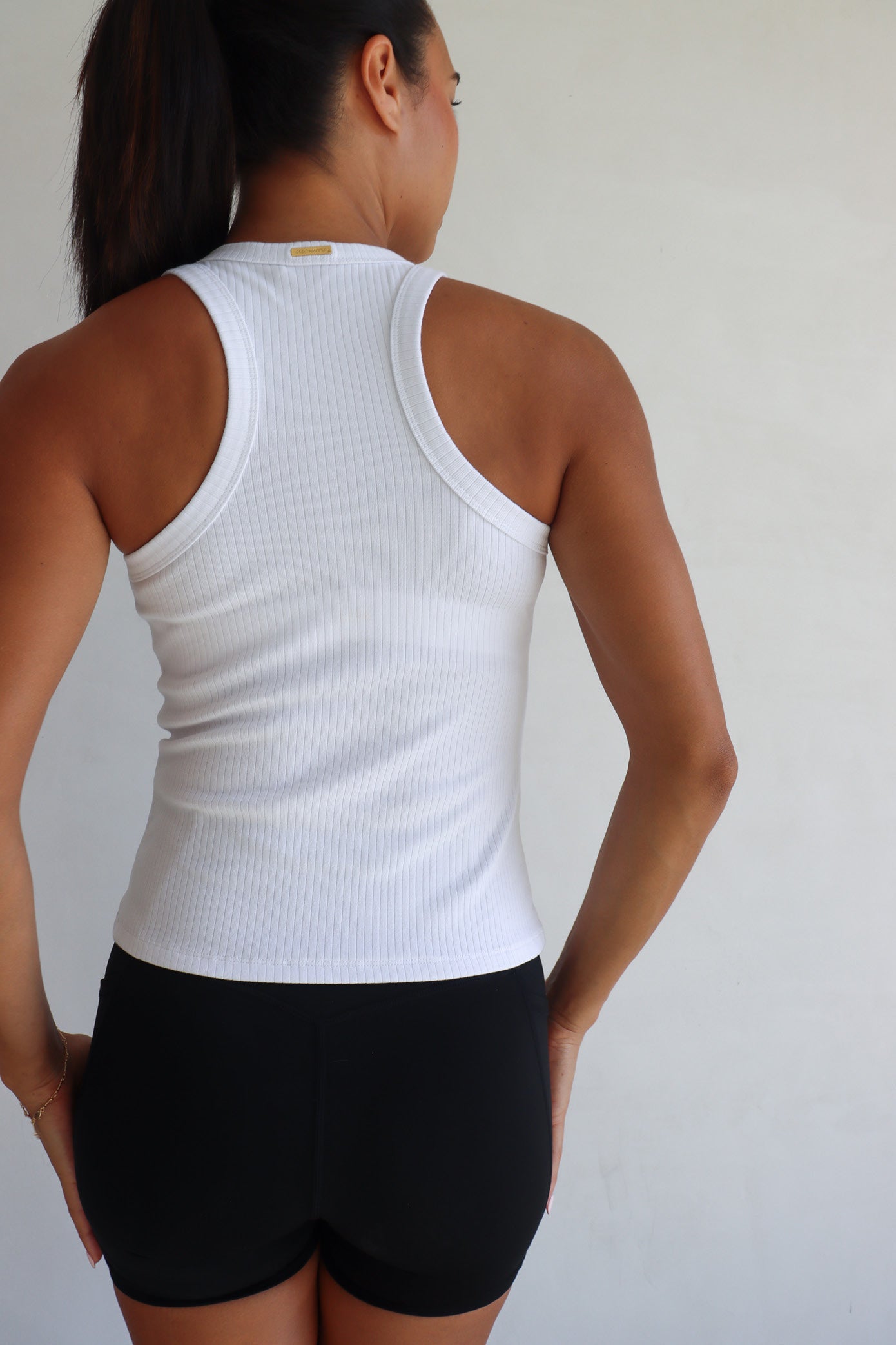 Vitality Tank - White