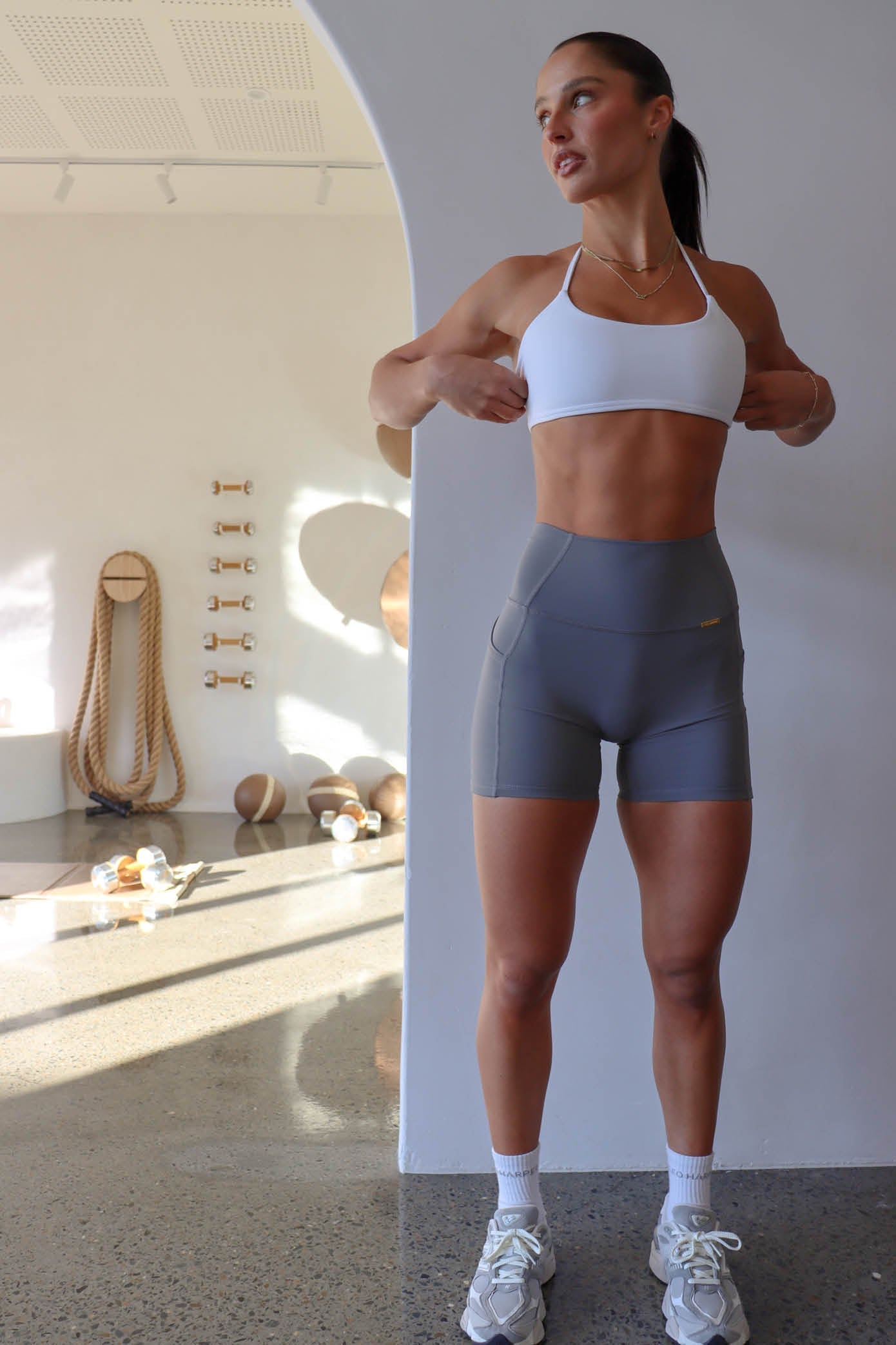 Evolve Short - Graphite