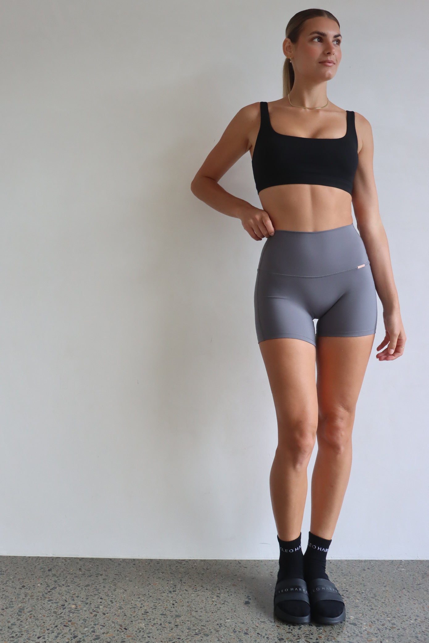 Accelerate Short - Graphite