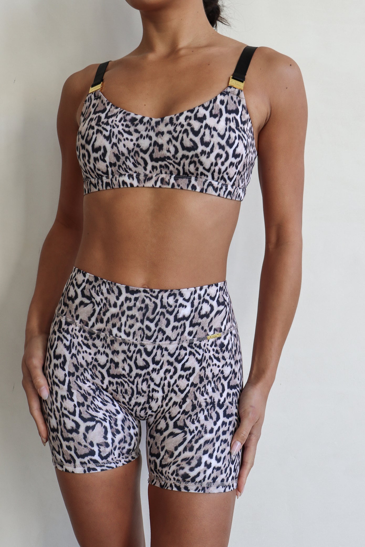 Victory Short - Expedition