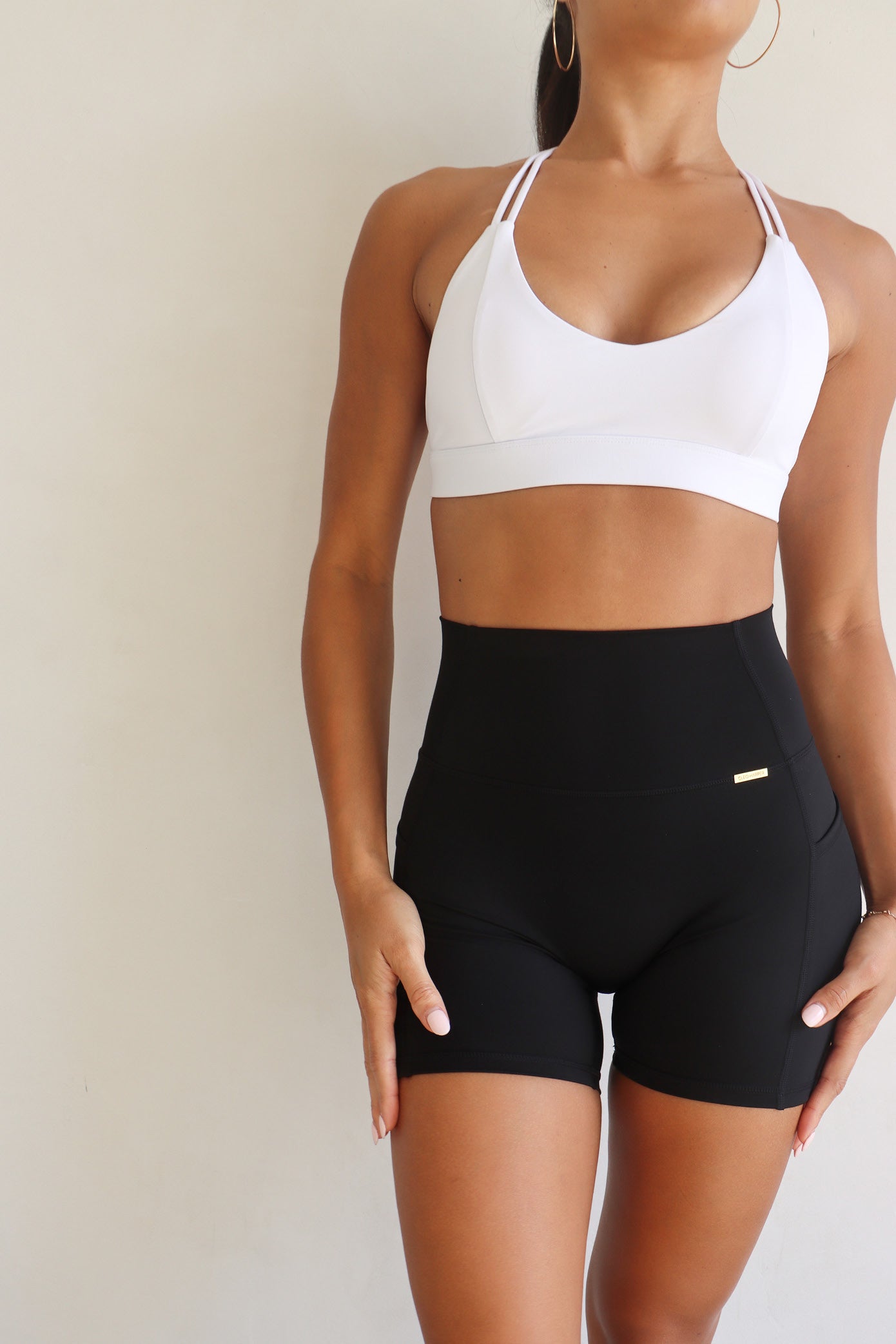 Evolve Short - Black